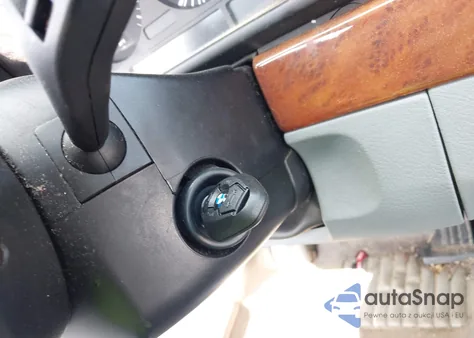 2003 BMW 530Ia из США, поврежденный, VIN WBADT63473CK36039